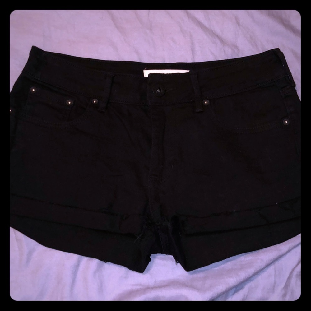 Bullhead Black Shorts